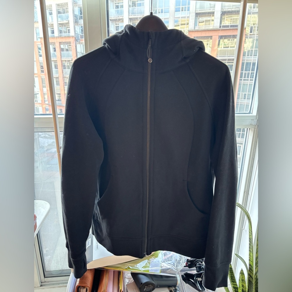 Lululemon Athletica | Black Scuba Hoodie
